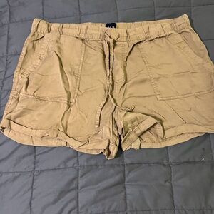 GAP Tan Elastic Waist Shorts